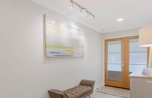320 S Philo Dr Gallery 4