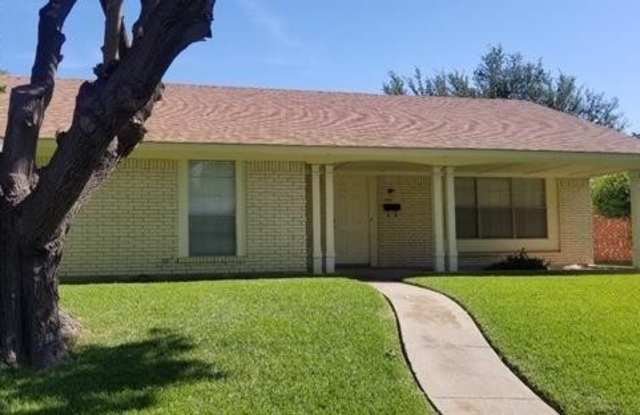 1317 EVERGREEN Drive Gallery 4