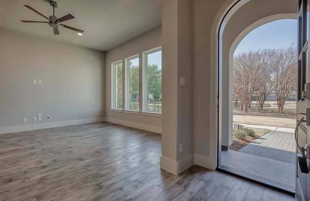 7825 Merit Lane Gallery 4