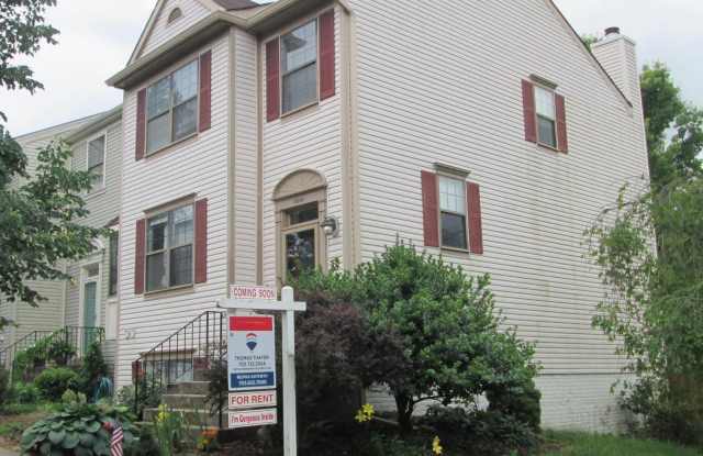 13544 SIERRA DRIVE Gallery 2