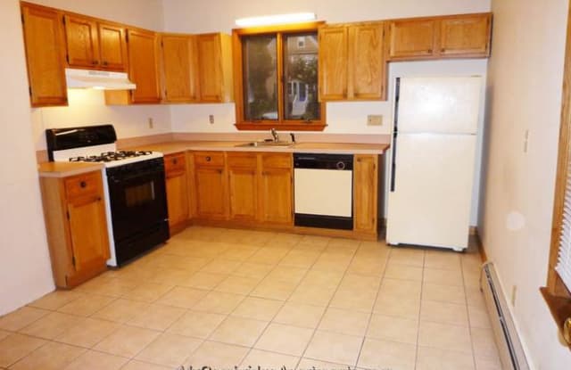 37 Grove St. - 37 Grove Street, Belmont, MA 02478