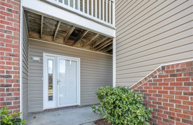 668 Bartons Landing Place - 668 Bartons Landing, Fayetteville, NC 28314