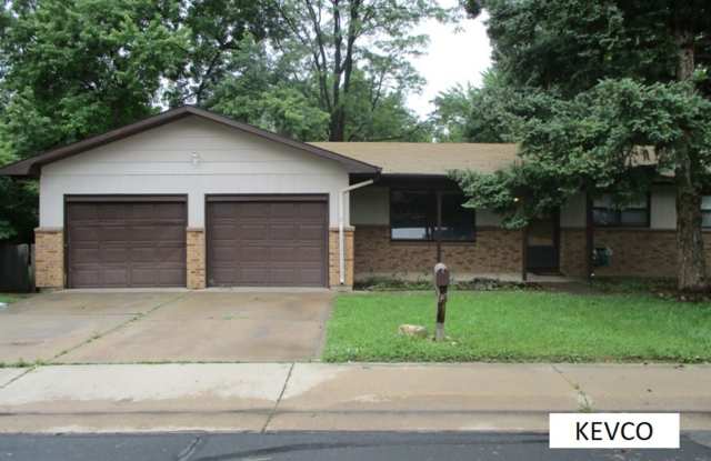 Great Three Bed in Campus West! photos photos