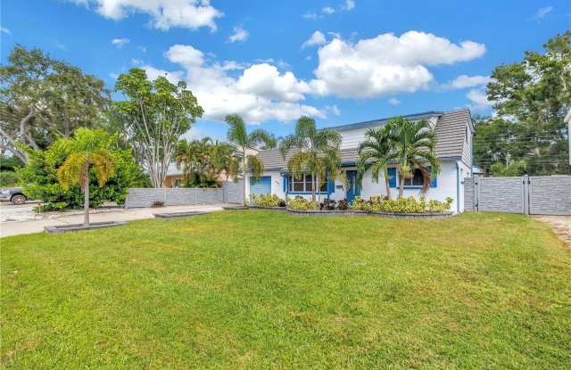 6519 27TH WAY N - 6519 27th Way North, Lealman, FL 33702