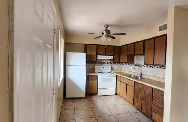 Promenade Estates photos photos