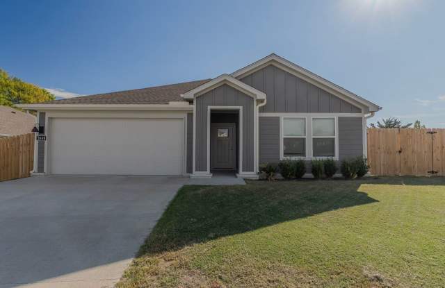 Lovely West Fayetteville Home Gallery 1