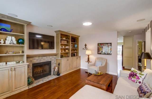 3602 CAMINITO CARMEL LANDING Gallery 4