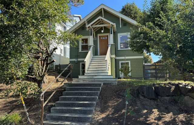 3Bd/1.75Ba Seattle House photos photos