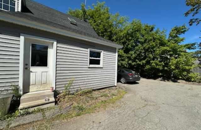 547 Hammond St #4 photos photos