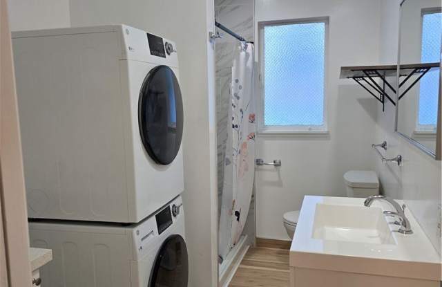 112 E Olive Avenue photos photos