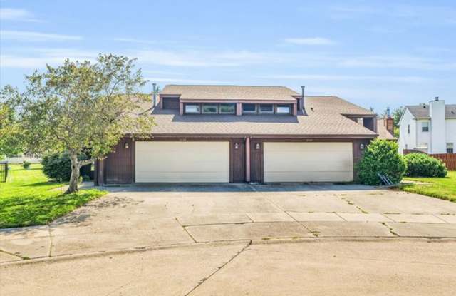 3 Bedroom Condo near Parks & Shopping - Available November 2026 Gallery 1