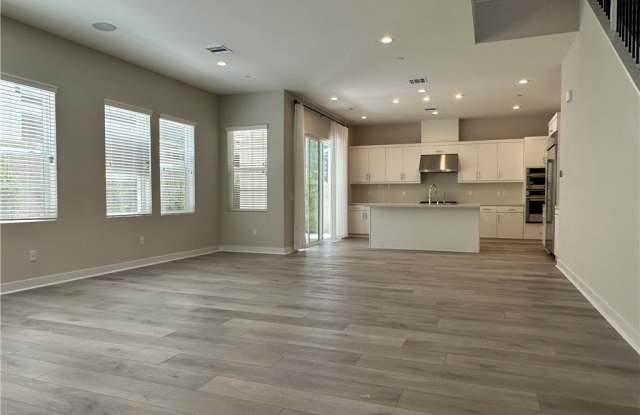 150 Edna photos photos