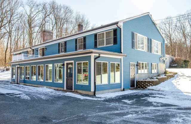 405 High St Ext unit: 2 photos photos