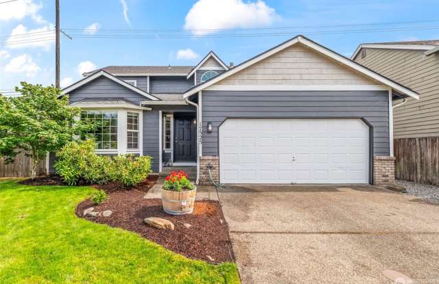 Amazing 4 br 2.5 bedroom 2000 sqft home! photos photos Amazing 4 br 2.5 bedroom 2000 sqft home! photos photos