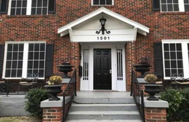 1501 W Morphy photos photos