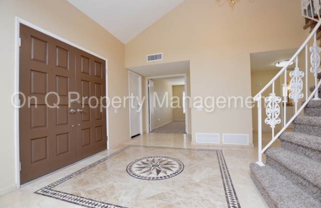 1424 East Northshore Drive Gallery 4