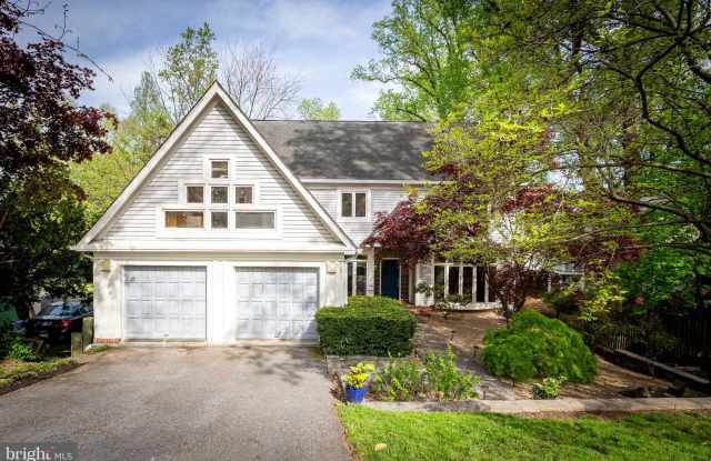 9803 CONNECTICUT AVENUE - 9803 Connecticut Avenue, Chevy Chase View, MD 20895