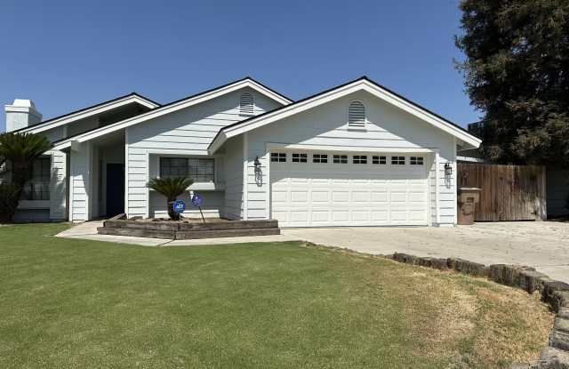 3917 Jerome Way photos photos