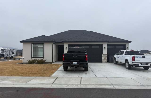 New Build Home for Rent in Ephrata photos photos