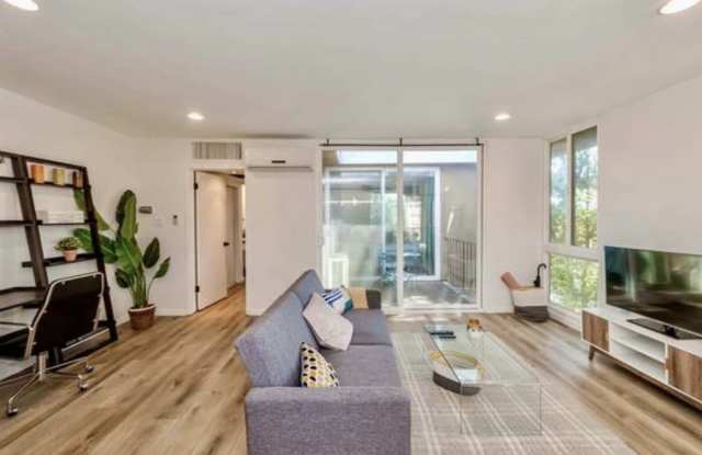 465 S Los Robles Ave Apt 15 photos photos