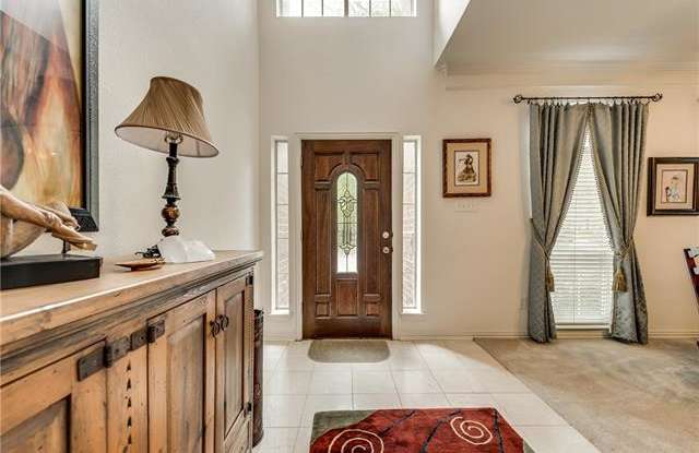 3757 Woodshadow Lane Gallery 3