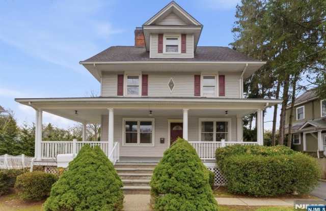 113 Oak Street 1 - 113 Oak Street, Ridgewood, NJ 07450