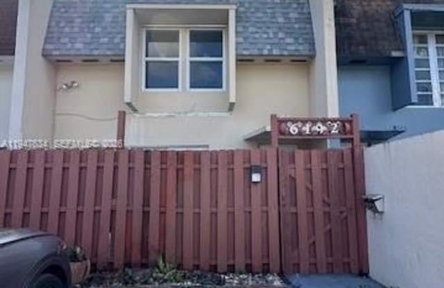 6192 Boulevard Of Champions photos photos