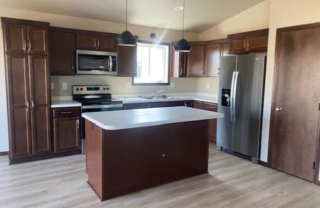 6421 83rd Ave S photos photos