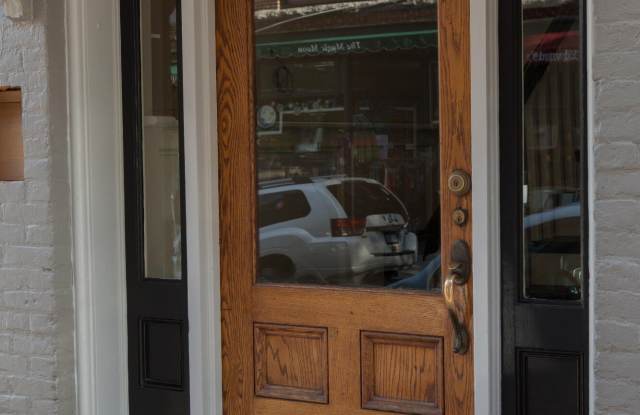 8 Phila Street photos photos