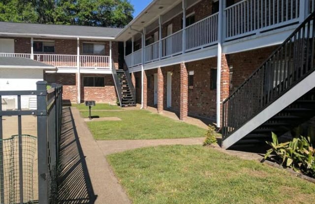139 Mc Donnell Avenue - 139 McDonnell Ave, Biloxi, MS 39531