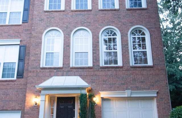 5142 Manerdale Drive SE photos photos