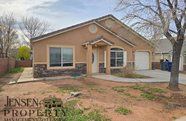 2 Bedroom Home in La Verkin - Newer Flooring in Kitchen/Dining Area photos photos