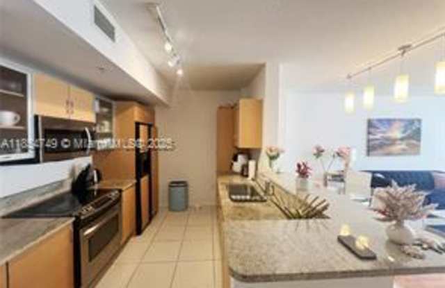 18800 NE 29th Ave - 18800 Northeast 29th Avenue, Aventura, FL 33180
