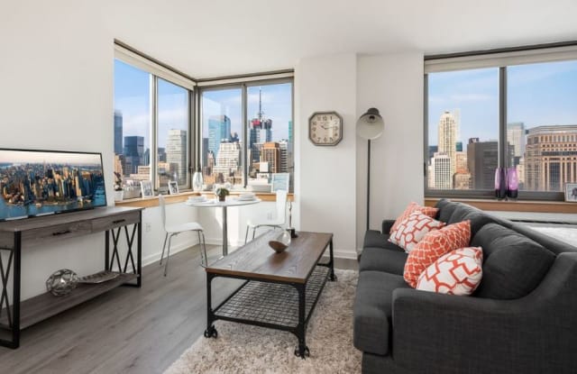 35 West 33rd Street - 35 W 33rd St, New York City, NY 10118