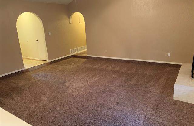 4302 Mossridge Court Gallery 4