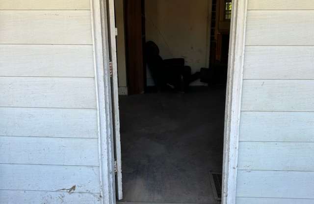 Now Available! - $690 Month / $900 Down Gallery 3