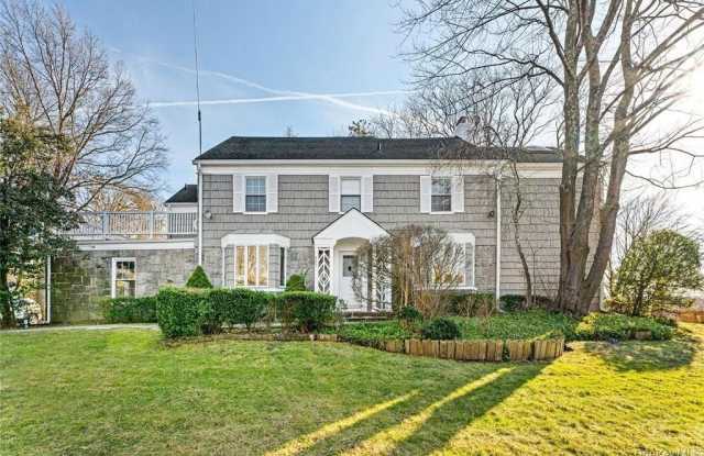 803 Barberry Lane photos photos