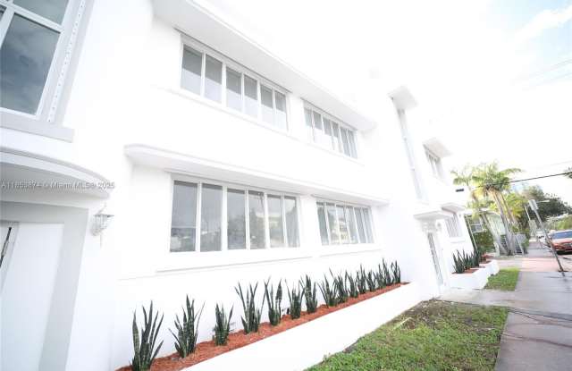 810 7th St photos photos