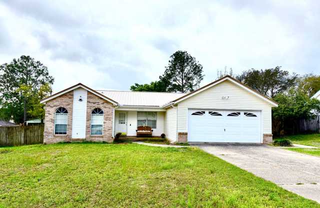 1110 Northview Dr, Crestview, FL 32536 photos photos