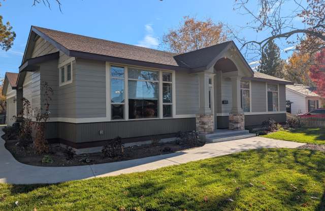 400 South Curtis Road - 400 South Curtis Road, Boise, ID 83705