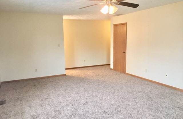 2109 Country Club Road Gallery 3