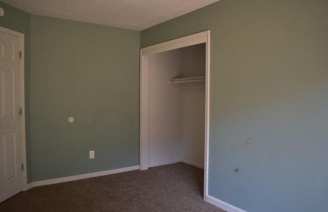 3177 Northwest Mill Drive Gallery 4