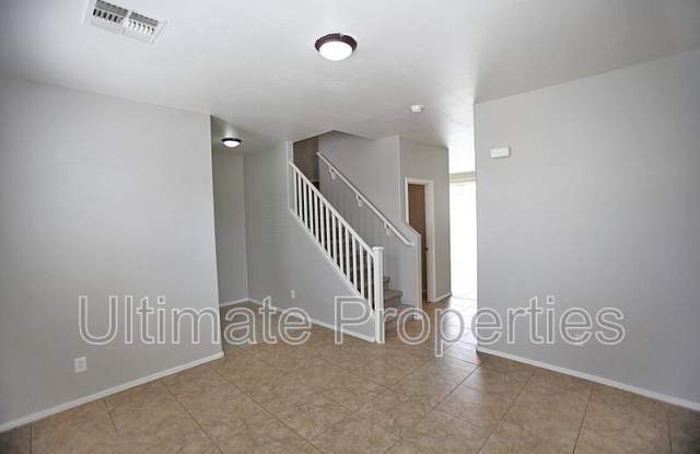 5313 W Albeniz Pl Gallery 3