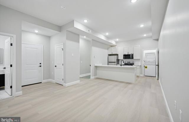 103 N 63RD Gallery 3