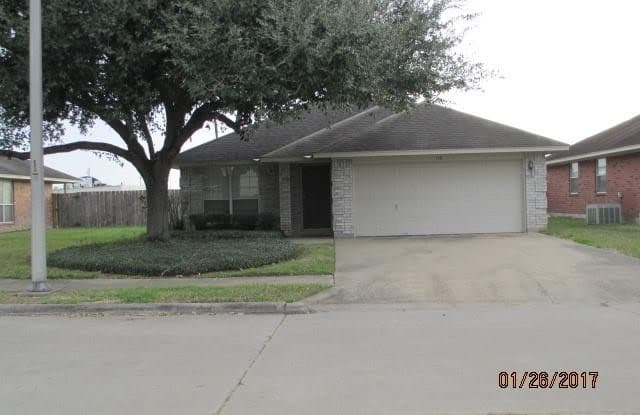 116 Gemini Court - 116 Gemini Court, Victoria, TX 77901