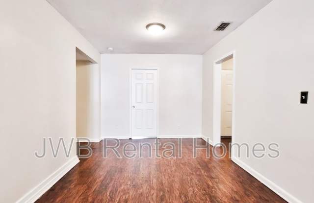 1526 Ribault Scenic Dr Gallery 4