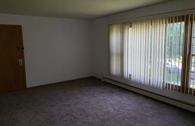 4517 Grove 4 Gallery 2