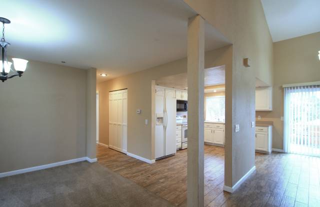 3772 S Helena Way Gallery 2