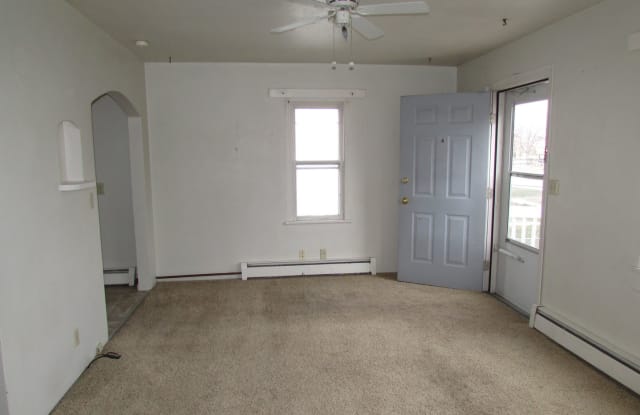 117 E. Van Buren Gallery 4