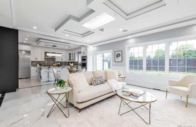 161 Division Avenue Gallery 4